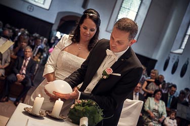 Hochzeitsfotos der Traukerze im Kloster Haslach